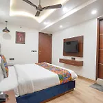 Fabhotel Golden Eye Inn